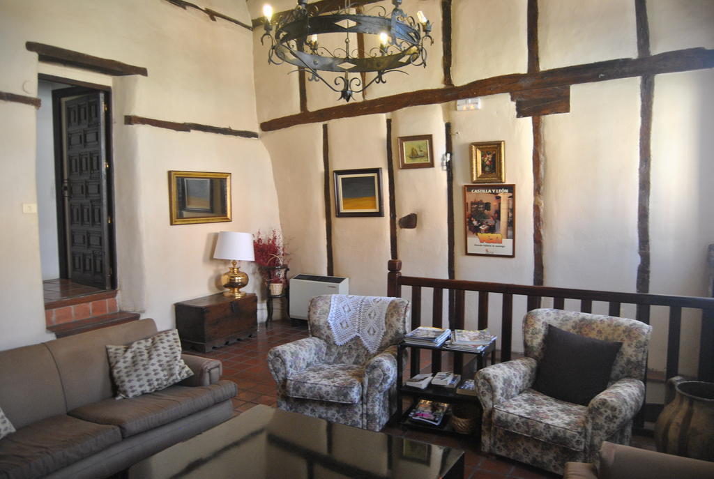 El Meson De Castrojeriz Hotel Kültér fotó